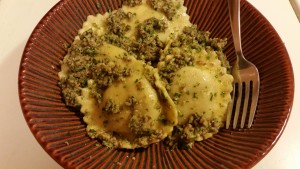 chicken ravioli with parsely pecan pesto - finished