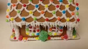gingerbread house - completed side
