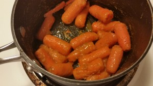 honey ginger carrots - cooking