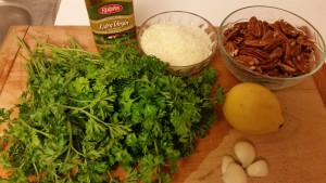 parsely pecan pesto - ingredients