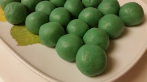 polar bear cake pop - cake pop balls 2