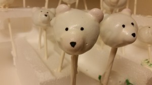 polar bear cake pops - finished - closeup