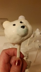 polar bear cake pops - tilted head finished