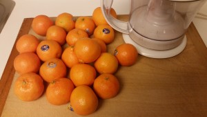 tangerine juice drinks - before juicing