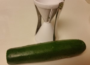 Zucchini noodles - with equipment
