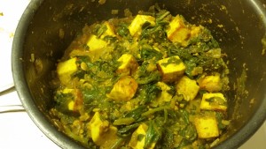 palak paneer - paneer finished